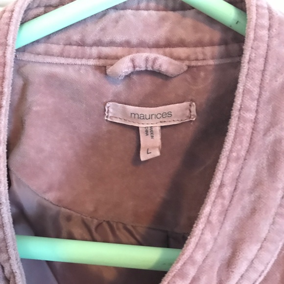 Maurice's velvet jacket - Picture 3 of 4